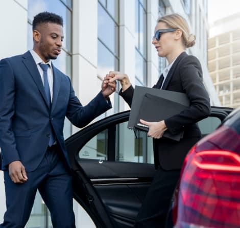 Reliable airport taxi driver in Littleton, CO